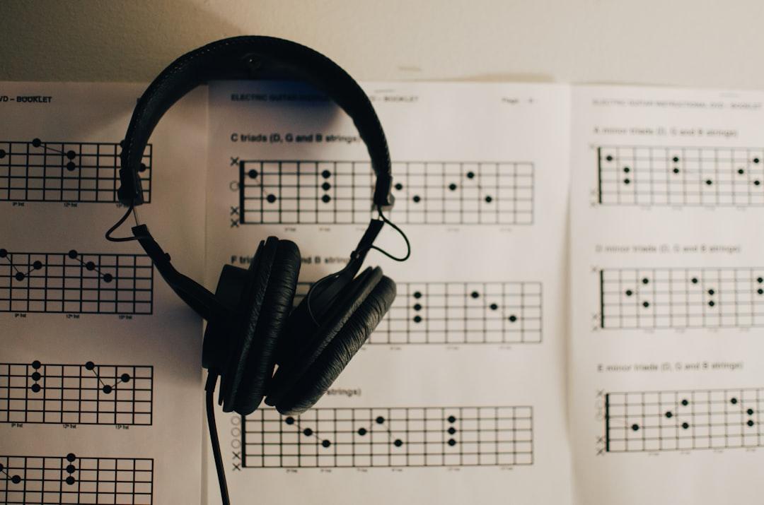 The Rise of AI in Music Composition: Exploring AI MusicFX