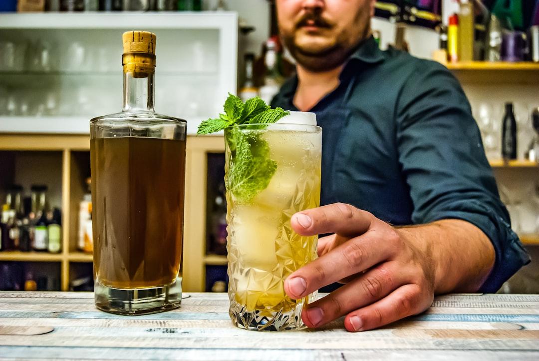 Innovative Techniques for Crafting Zero-Proof Cocktails